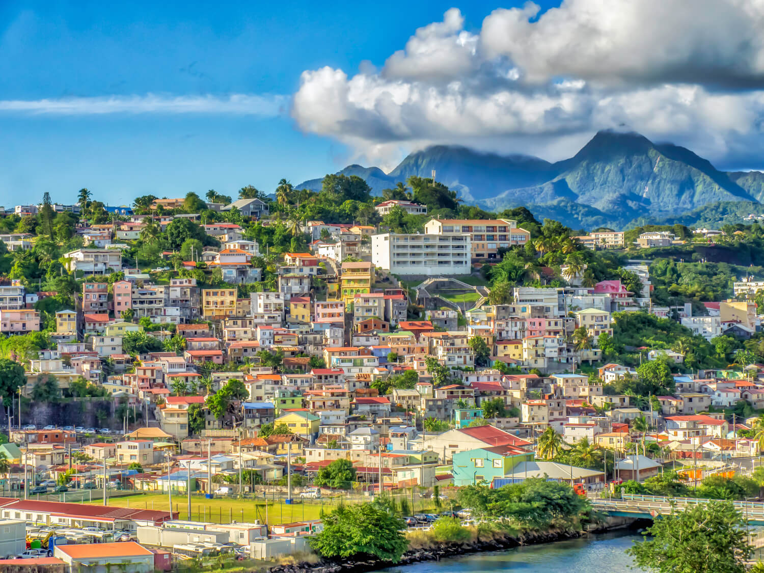 location voiture martinique lamentin ville
